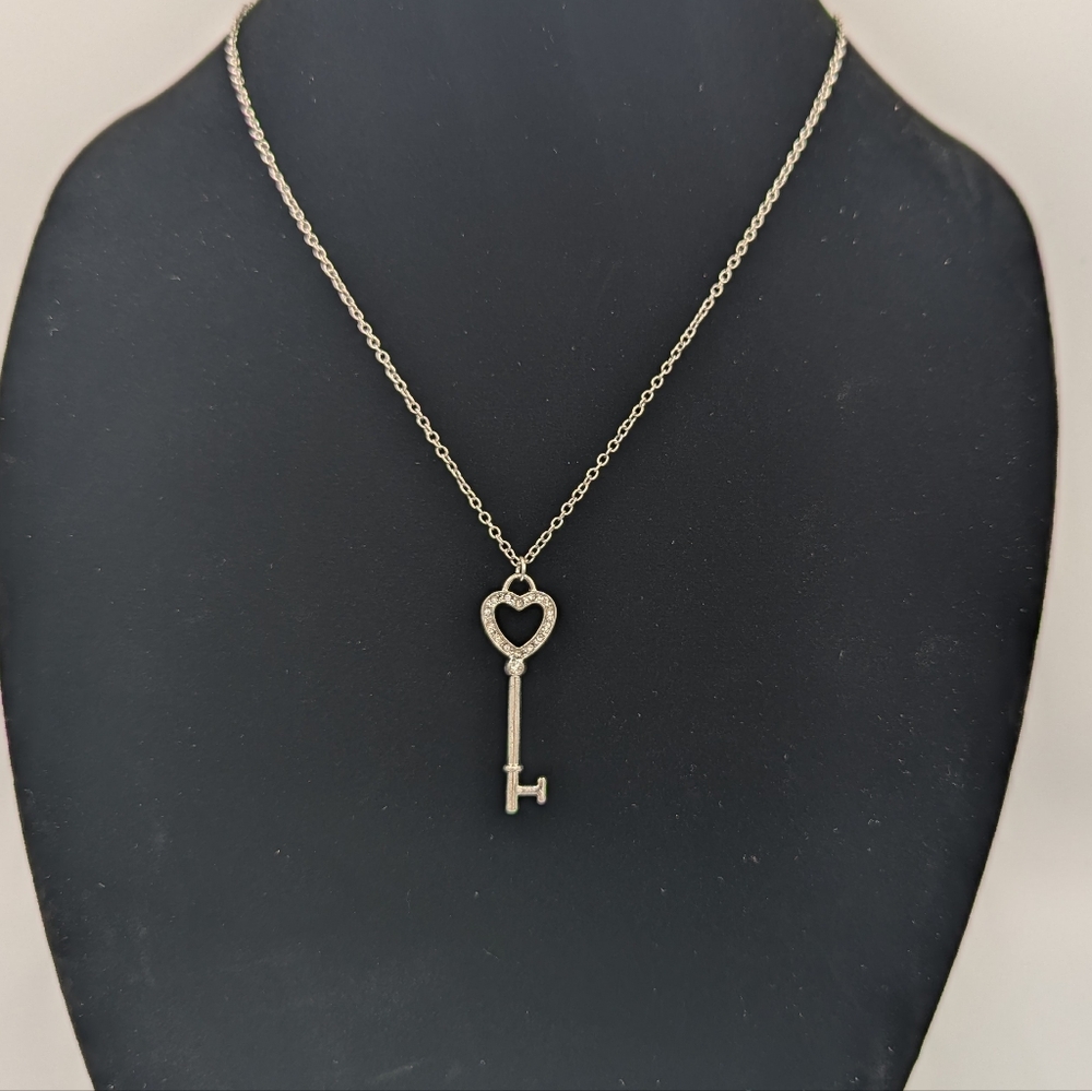 Key to my heart necklace
